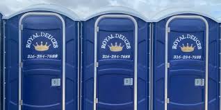 Best Standard Portable Toilet Rental  in Sinton, TX